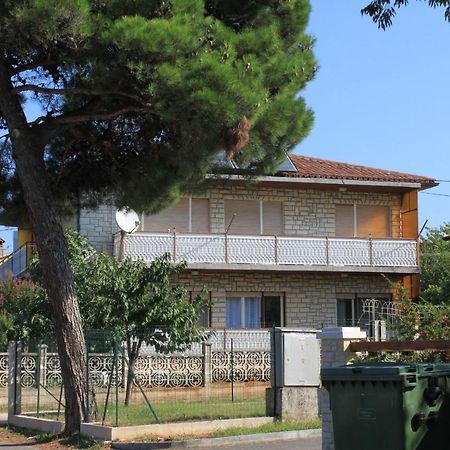 Apartments With A Parking Space Umag - 7066 מראה חיצוני תמונה