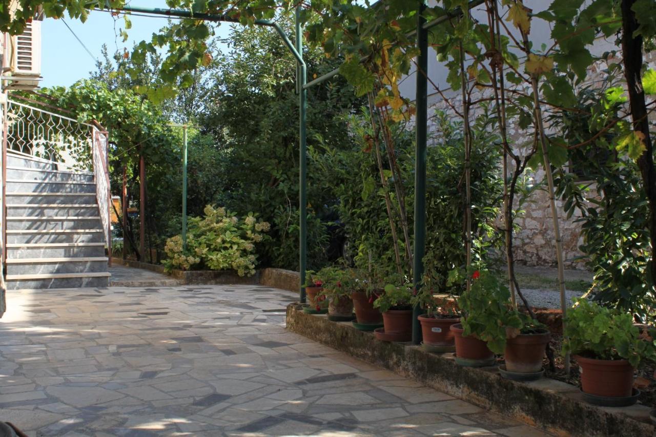Apartments With A Parking Space Umag - 7066 מראה חיצוני תמונה
