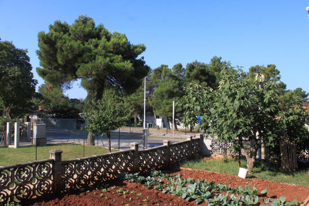 Apartments With A Parking Space Umag - 7066 מראה חיצוני תמונה