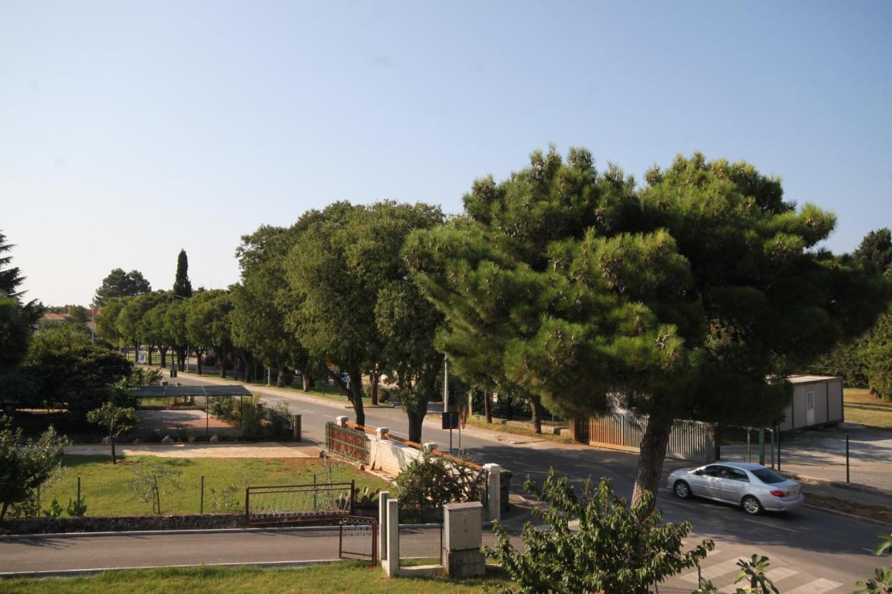 Apartments With A Parking Space Umag - 7066 מראה חיצוני תמונה