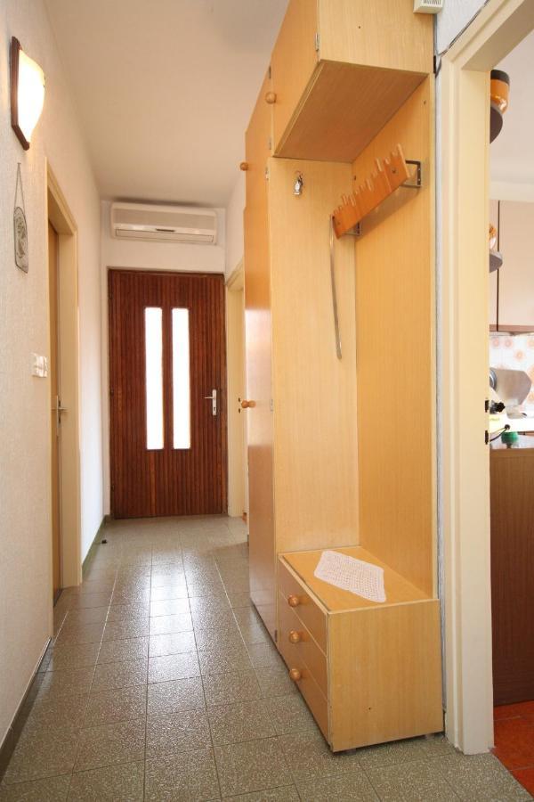 Apartments With A Parking Space Umag - 7066 מראה חיצוני תמונה